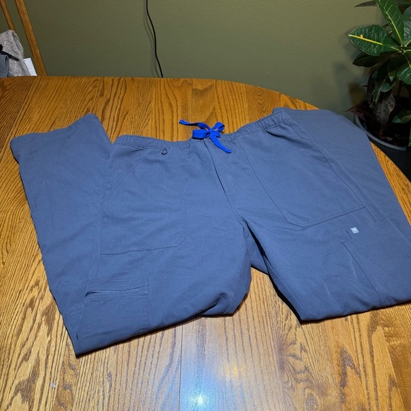 Figs Technical Collection Scrub Pants Size XL - Picture 3 of 3